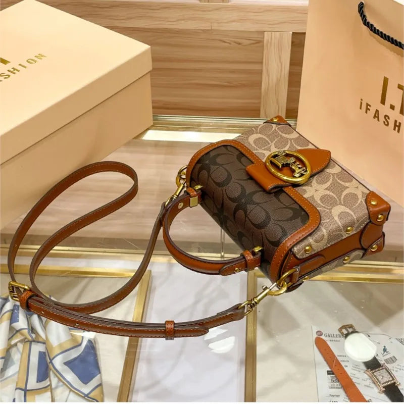 New Minimalist Fashionable Small Handbag Contrasting Color Women's High-End Carriage Crossbody Bag