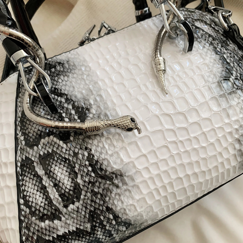 🐍 Luxury Women Crocodile Pattern Top-handle Shell Snake Hardware Wild Crossbody Handbags